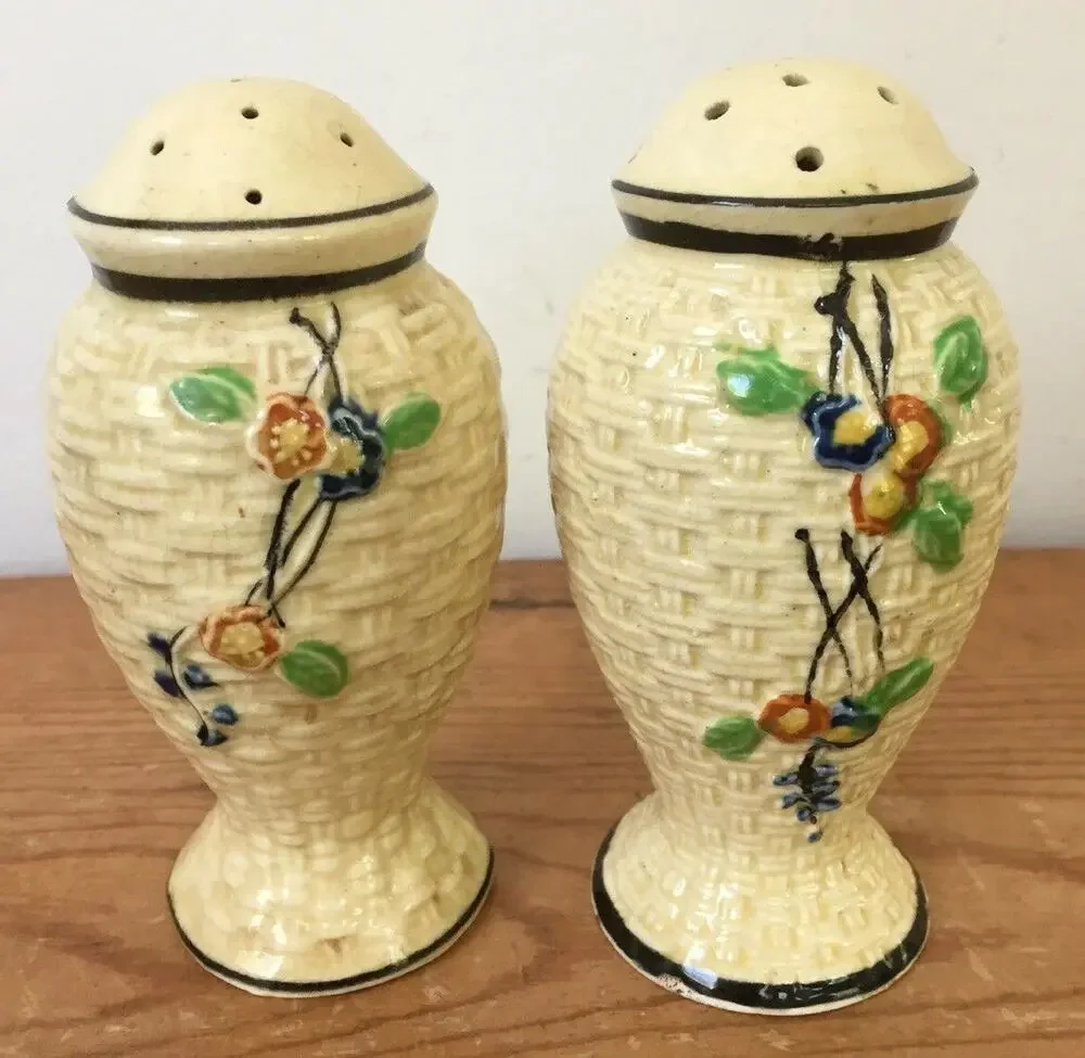 Vtg 1930 Hotta Yu Shoten Japanese Basketweave Majolica Salt Pepper Spice Shakers